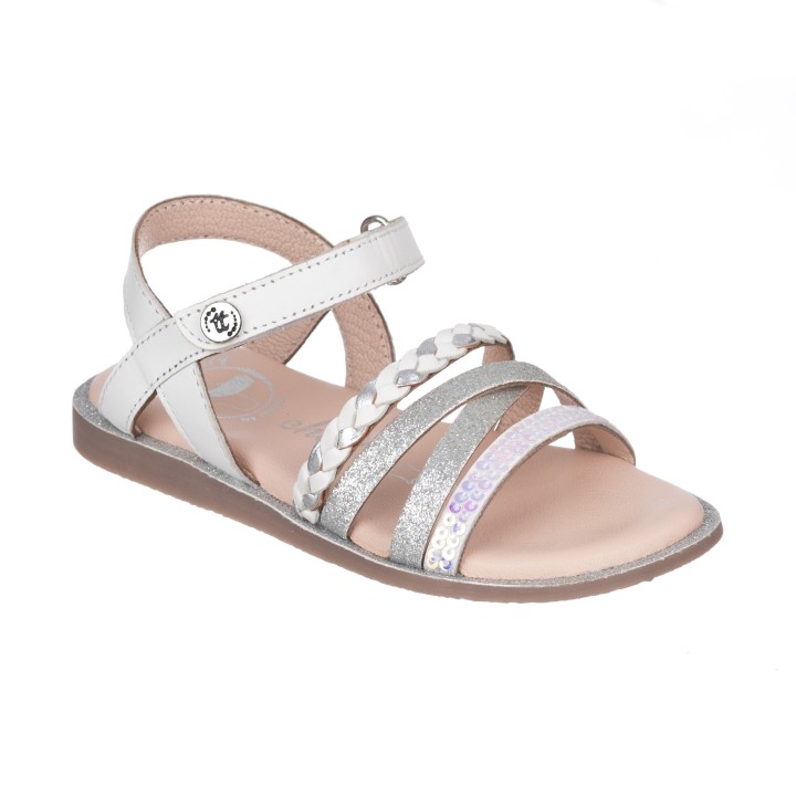 Sandalia en piel con tiras y cierre de velcro