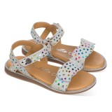 Sandalia de estampado corazones