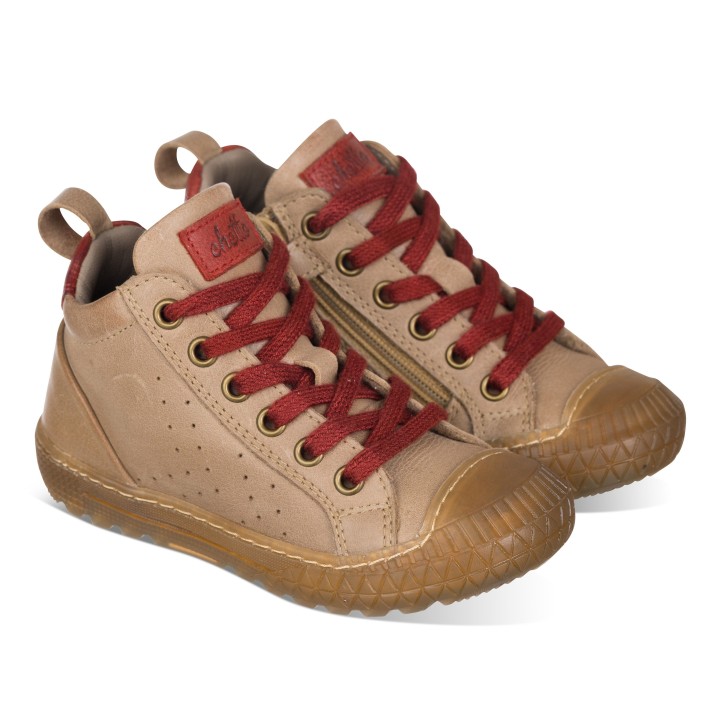 Botin de cordones en piel