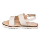Sandalia blanca en piel con detalle de estrella color oro