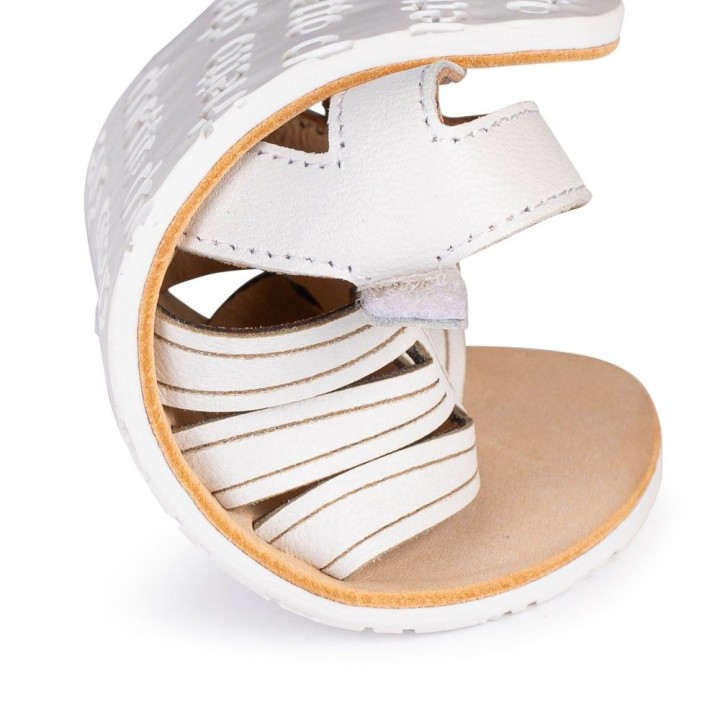 SANDALIA CORAZON BAREFOOT BLANCO - ELEGANCIA MINIMALISTA