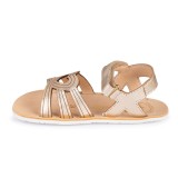 SANDALIA CORAZÓN BAREFOOT ORO - BRILLO SUTIL Y DISEÑO ROMÁNTICO