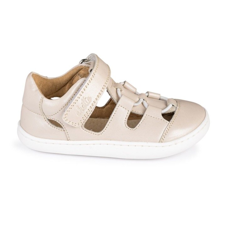 SANDALIA CERRADA BAREFOOT BEIGE – SUAVIDAD TOTAL