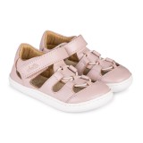 SANDALIA CERRADA BAREFOOT ROSA – DULZURA Y LIGEREZA