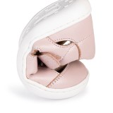 SANDALIA CERRADA BAREFOOT ROSA – DULZURA Y LIGEREZA
