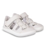 SANDALIA CERRADA BAREFOOT BLANCO – ELEGANCIA Y COMODIDAD