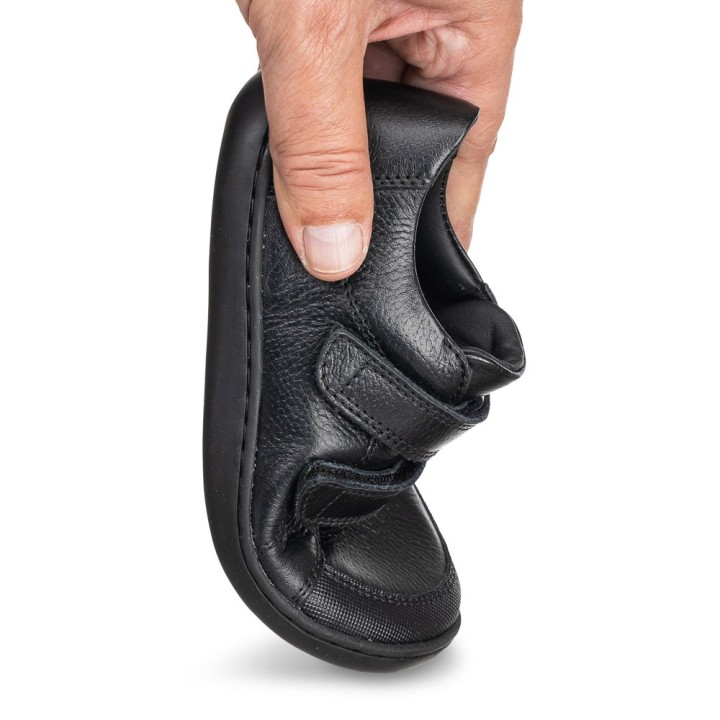 ZAPATILLAS BAREFOOT COLEGIALES PIEL NEGRO