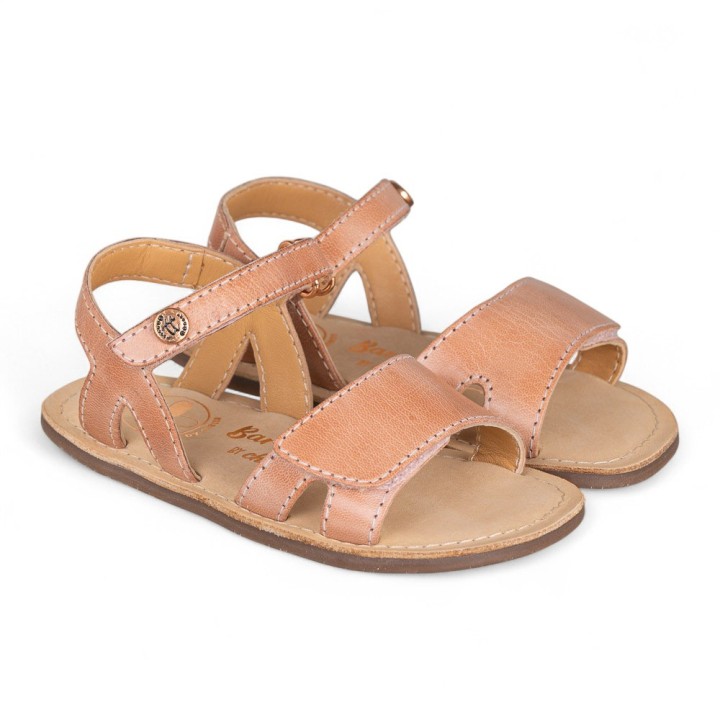SANDALIA BAREFOOT PIEL CHETTO ESTILO CLÁSICO ROSA