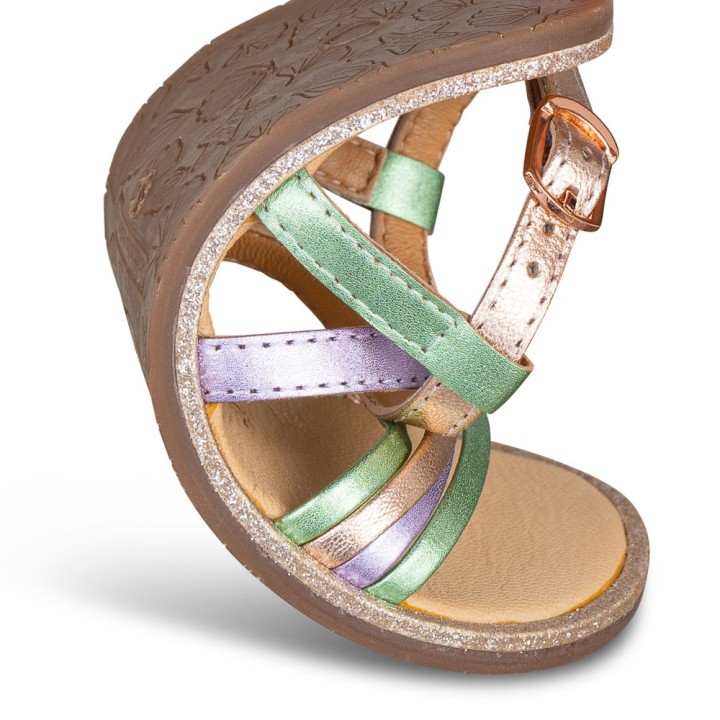SANDALIA BAREFOOT DE PIEL CHETTO TIRAS ORO ROSADO