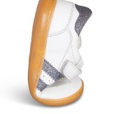 DEPORTIVA BAREFOOT CHETTO PIEL CON DOBLE FRANJA ANIMAL BLANCO - PLATA