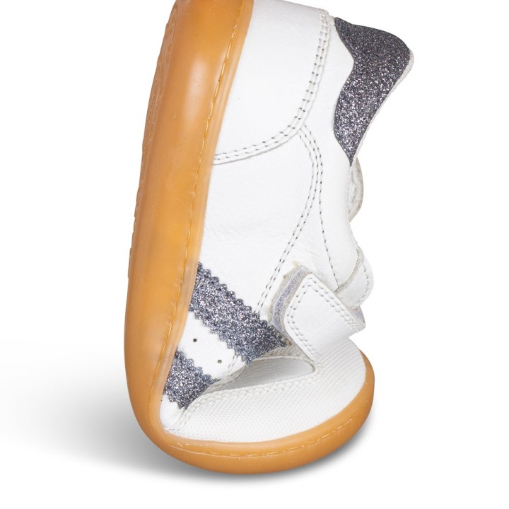 DEPORTIVA BAREFOOT CHETTO PIEL CON DOBLE FRANJA ANIMAL BLANCO - PLATA