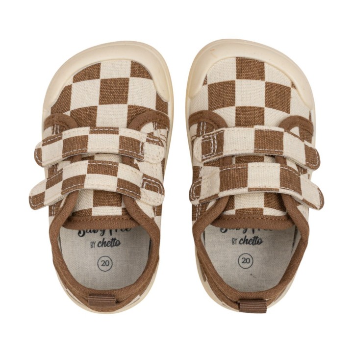 ZAPATILLA BAREFOOT BABY FREE MARRON CUADROS