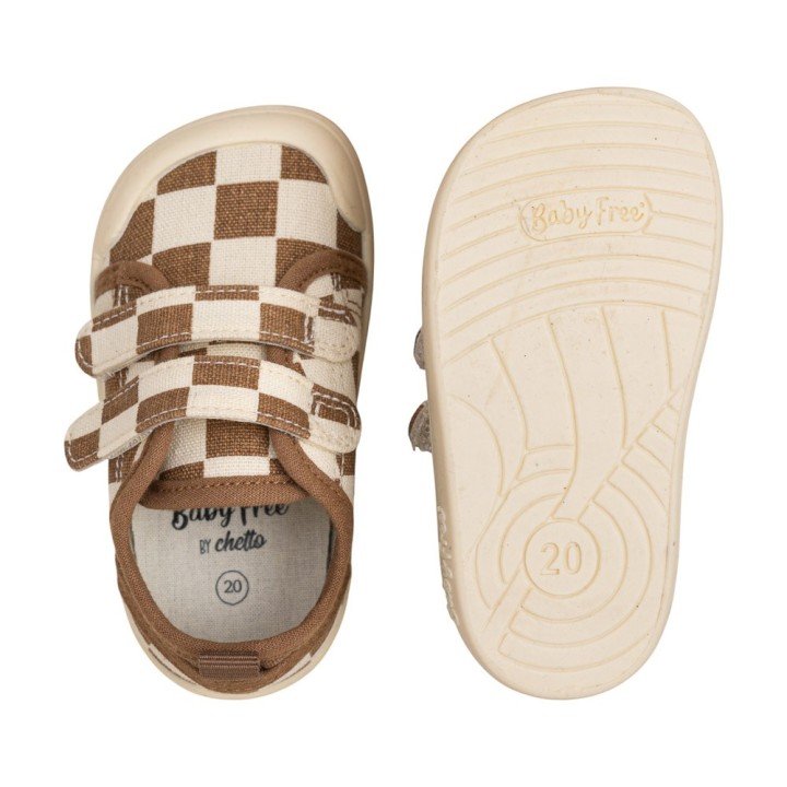 ZAPATILLA BAREFOOT BABY FREE MARRON CUADROS