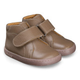 BOTA BAREFOOT PISACACAS PIEL TAUPE