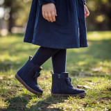 BOTA BAREFOOT CON LAZO ANTE AZUL