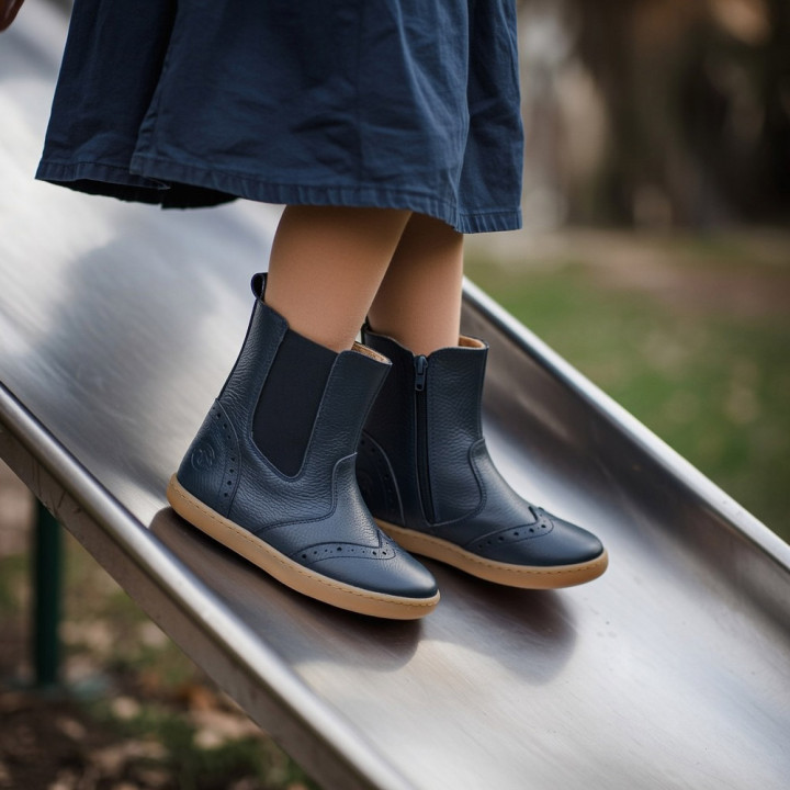 BOTINES BAREFOOT PICADOS PIEL AZUL MARINO