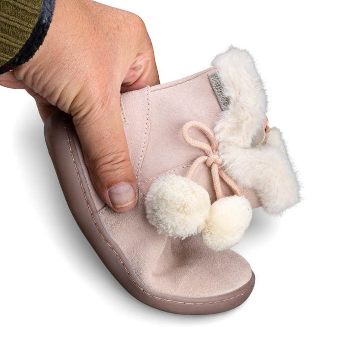 BOTAS BAREFOOT POMPONES WATERPROOF ANTE ROSA