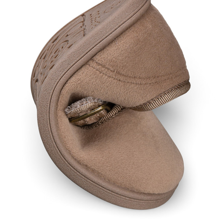 MERCEDITAS SUAVES BAREFOOT ARENA