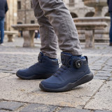 DEPORTIVAS TIPO BOTA BAREFOOT CIERRE DIAL AZUL