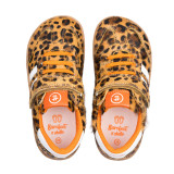 ZAPATILLA BAREFOOT DE PIEL CON DOS BANDAS – DISEÑO FLEXIBLE Y DEPORTIVO